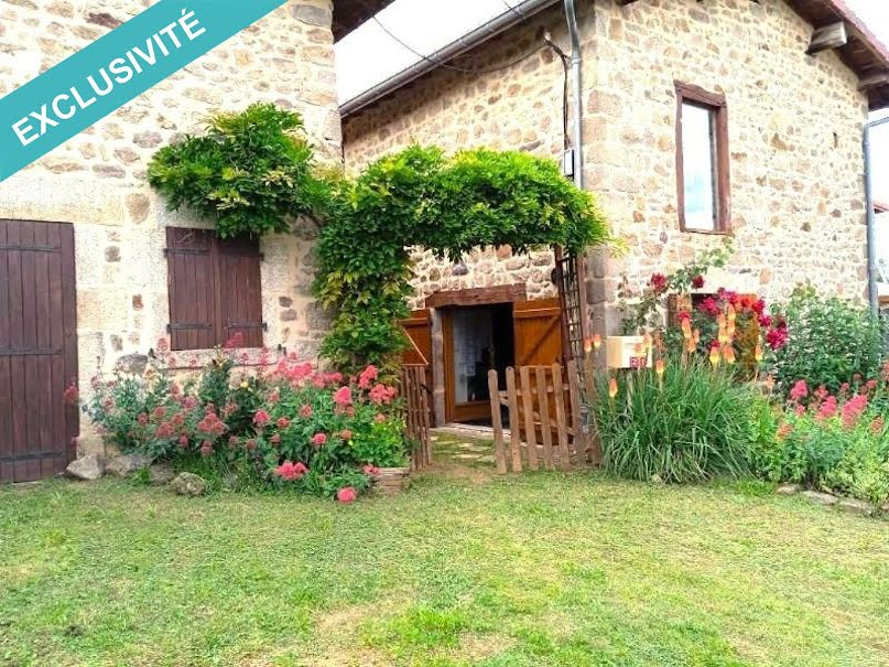 Vente maison 6 pièces 157 m² à Courpière (63120), 139 000 €