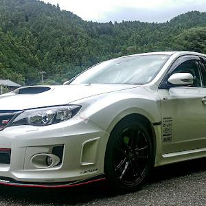 インプレッサ WRX STI GVF