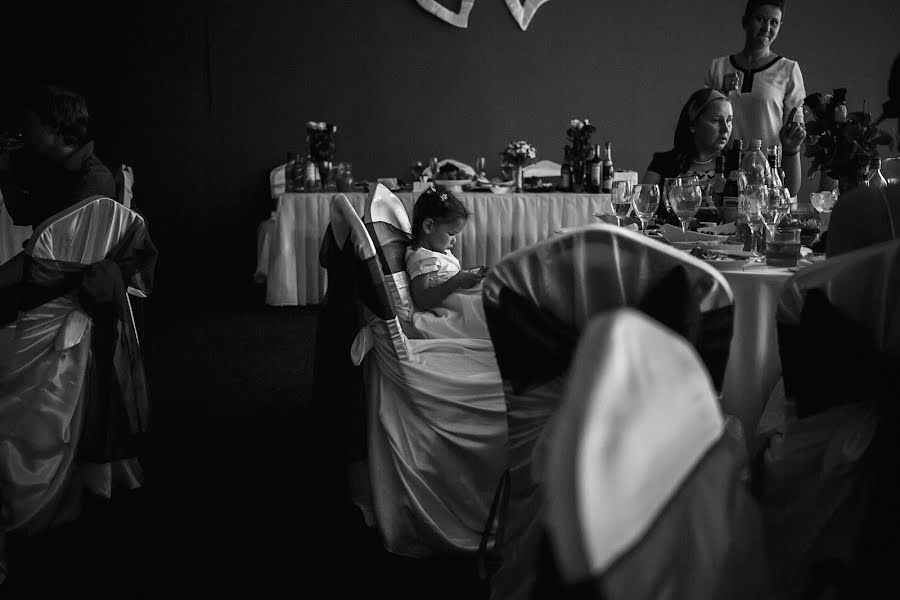 Fotógrafo de casamento Alina Moskovceva (moskovtseva). Foto de 22 de fevereiro 2015