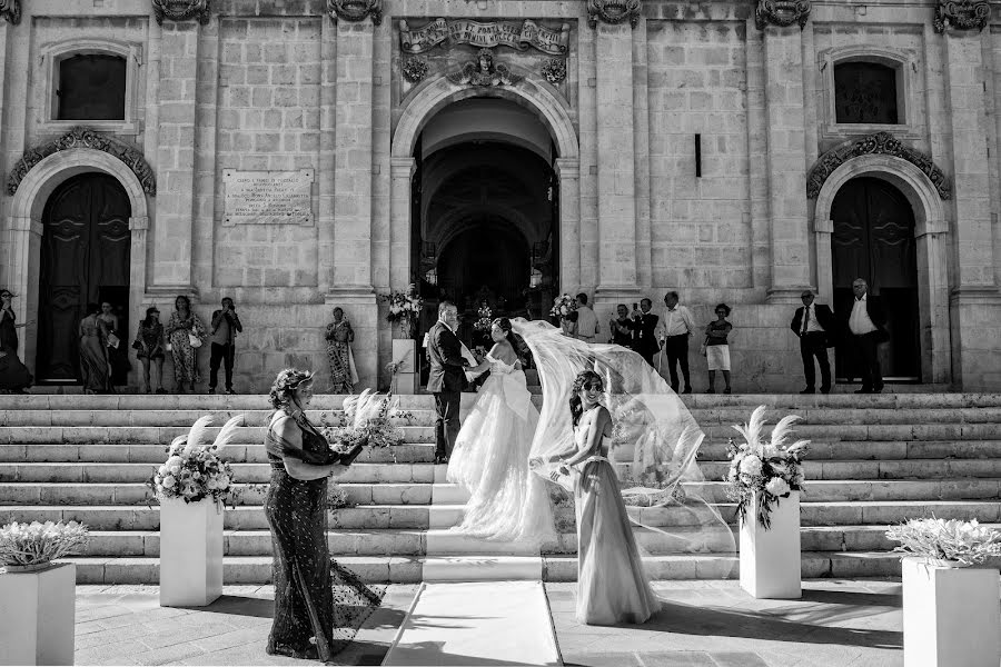 Wedding photographer Maurizio Mélia (mlia). Photo of 24 February 2023