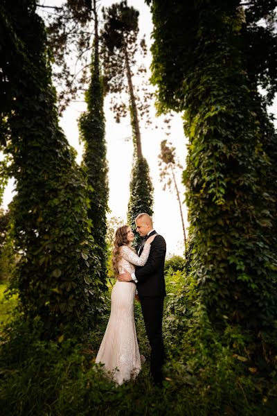 Wedding photographer Cosmin Gorgan (gorgancosmin). Photo of 23 September 2021