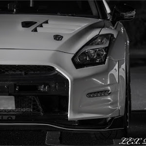 NISSAN GT-R R35