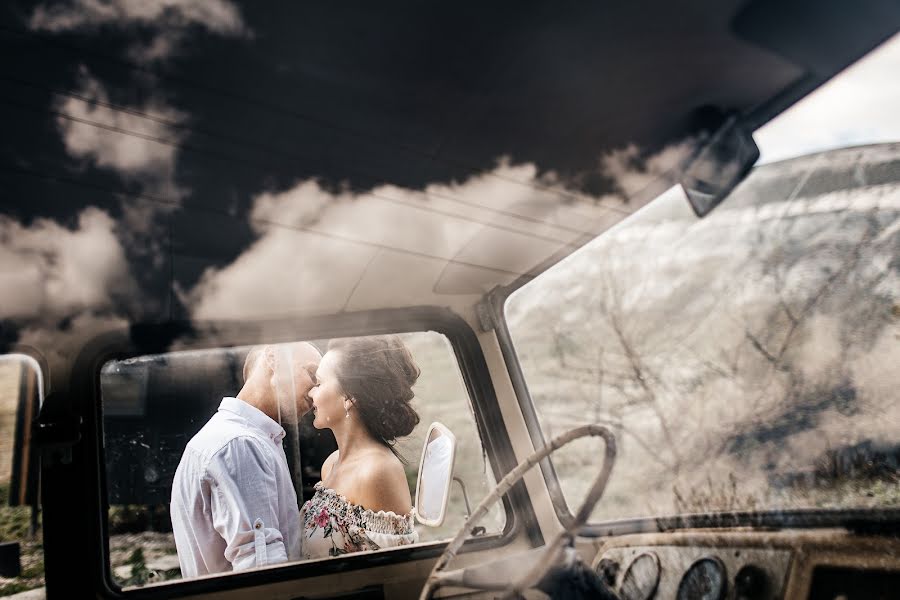 Photographe de mariage Vladimir Lesnikov (lesnikov). Photo du 12 mai 2022