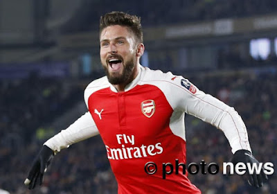 Aidé par un incroyable cadeau, Arsenal passe facilement en Cup