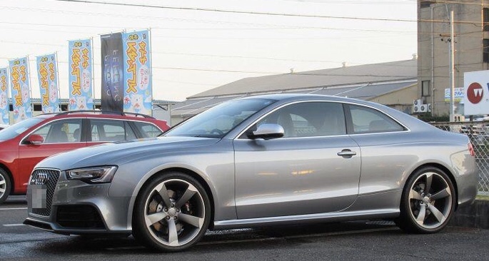 RS5 クーペのひびやんさんが投稿したカスタム事例の投稿画像4枚目