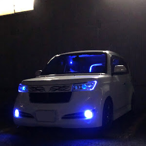 bB QNC21