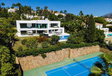 Villa avec piscine et jardin 3