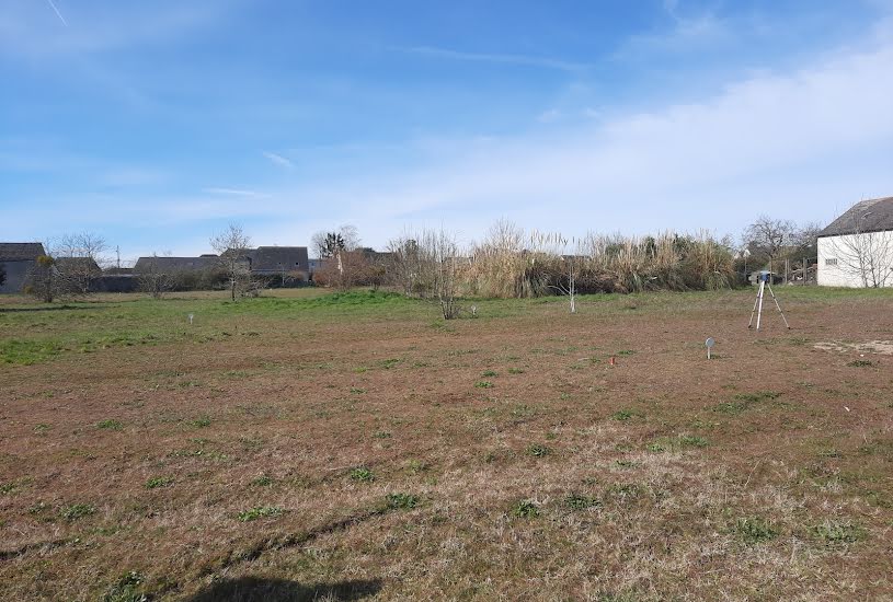  Vente Terrain + Maison - Terrain : 680m² - Maison : 95m² à Mazé (49250) 