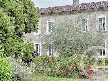 maison à Angeac-Champagne (16)