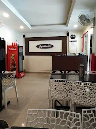 Amazoon Family Restaurant photo 3