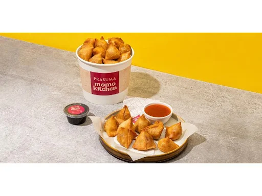 Mini Aloo Samosa Party Bucket (24pcs)