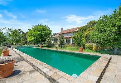 Farmhouse with garden and pool 12