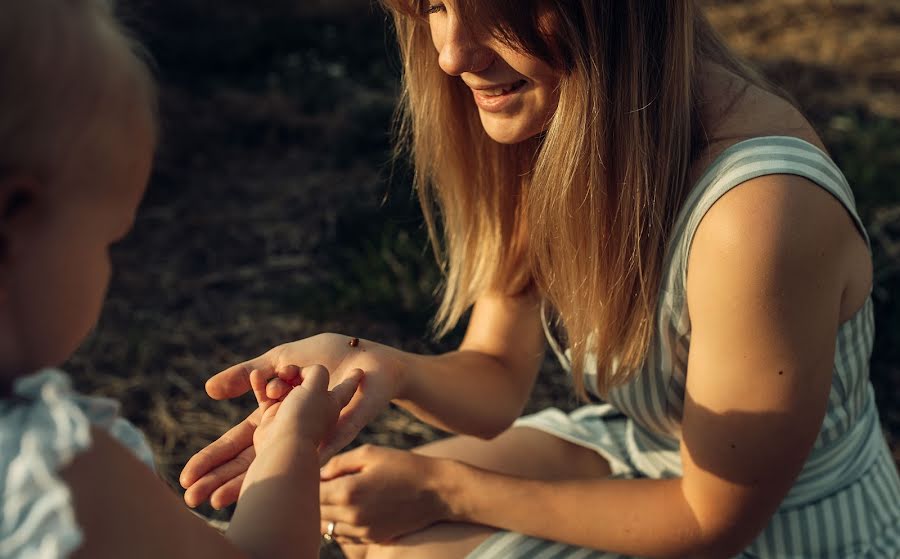 Jurufoto perkahwinan Masha Rybina (masharybina). Foto pada 9 Ogos 2020