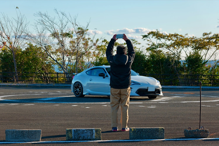 レヴォーグの独身美女・黒い軽自動車・何かのしゅーきょーのイベント・独身美女祭り・マルツネに関するカスタム事例の投稿画像11枚目