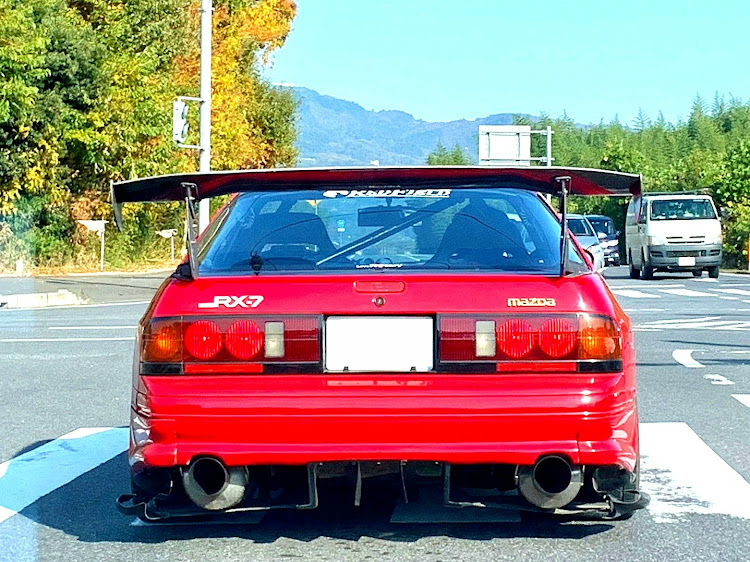 RX-7の赤FC・ラストツーリング・筑波山・グランテラス筑西・お尻多めに関するカスタム事例の投稿画像1枚目