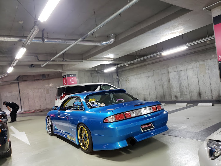 シルビアのシルビア・s14後期、シルビア・ホイール交換・スポーツカー女子に関するカスタム事例の投稿画像2枚目