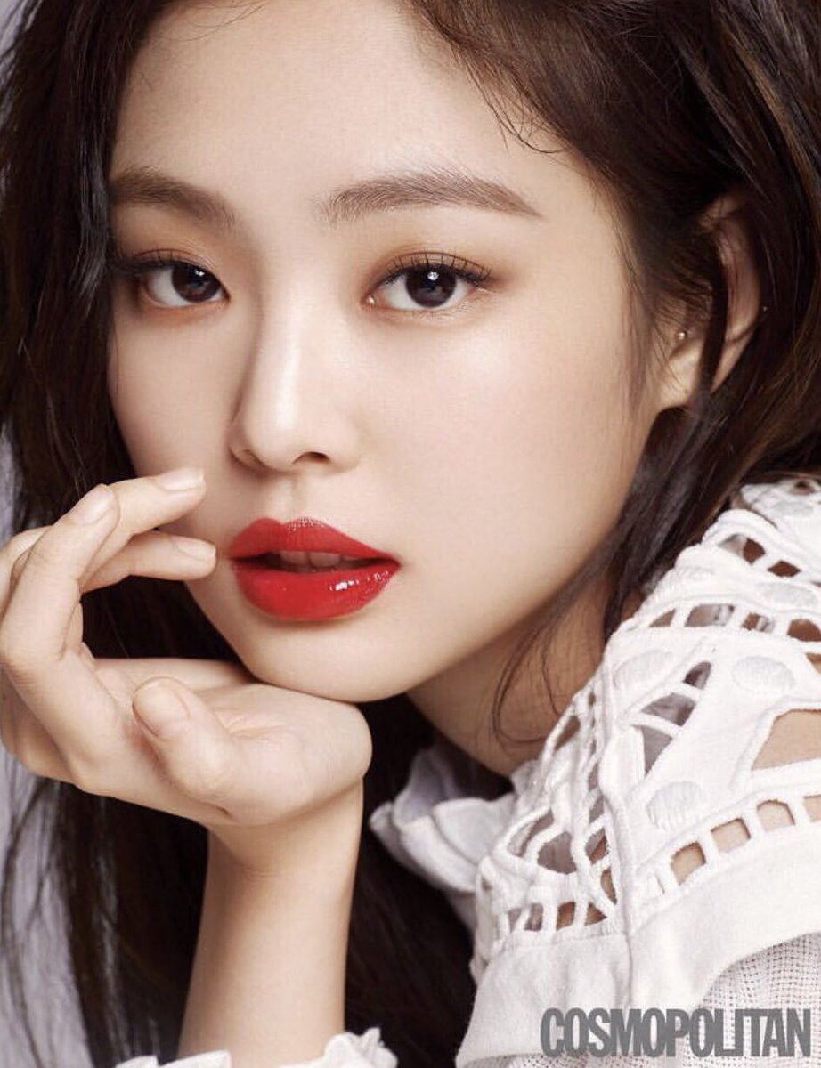 BLACKPINK's Jennie Shows off Her Sexy Abs in Cosmopolitan - Koreaboo