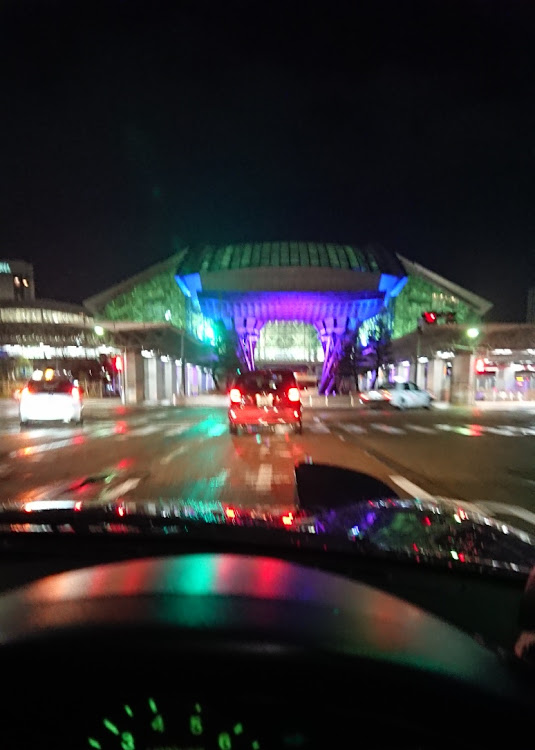 RX-7の金沢駅・鼓門・ライトアップに関するカスタム事例の投稿画像2枚目