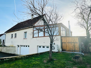 maison à Saint-Jean-les-Deux-Jumeaux (77)