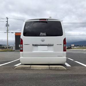 ハイエースバン TRH200V