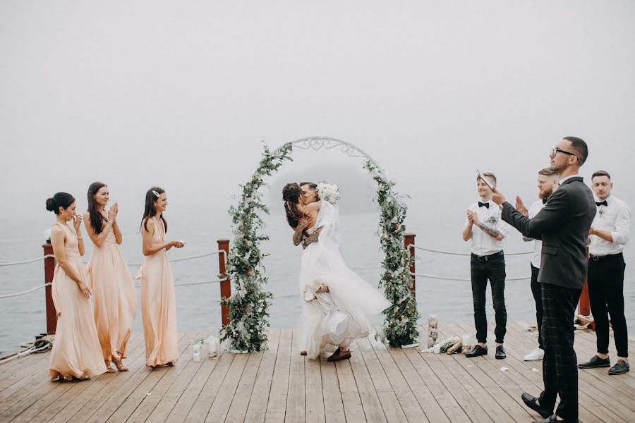 Wedding photographer Olga Vinogradova (olgasummer). Photo of 30 July 2019