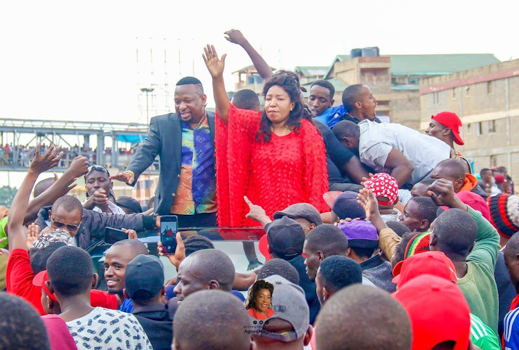 Former Nairobi Governor Mike Sonko and Gubernatorial aspirant Agnes Kagure campaigning in Pipeline on April 5, 2022