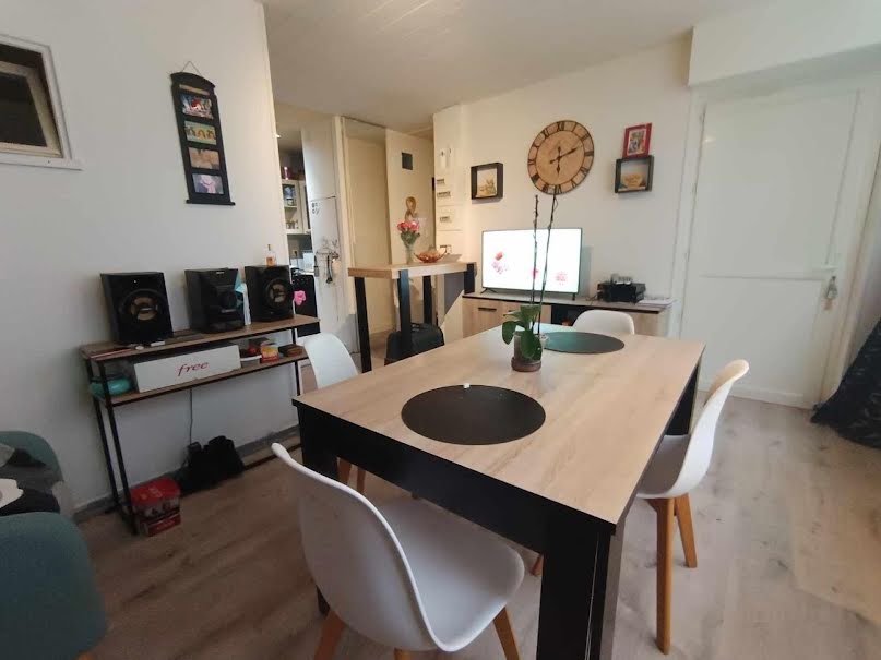 Vente appartement 2 pièces 43 m² à Aire-sur-la-Lys (62120), 60 000 €