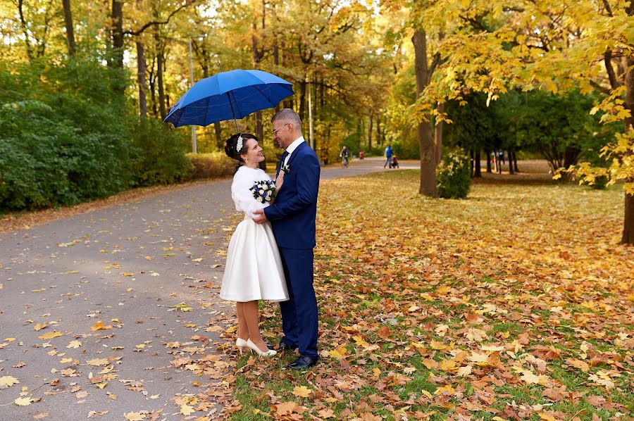 Fotógrafo de casamento Anna Chervonec (luchik84). Foto de 14 de novembro 2015