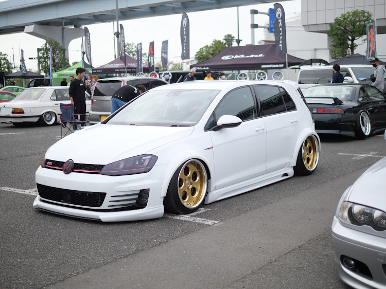Q5のstancenation・スタンスネーション・多すぎてワクワク😗・広すぎてクタクタ😣・お台場で見る夕陽😘に関するカスタム事例の投稿画像32枚目