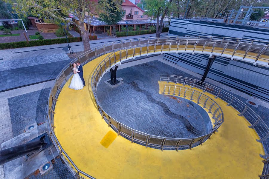 Fotógrafo de bodas Decebal Matei (decebalmatei). Foto del 23 de diciembre 2015