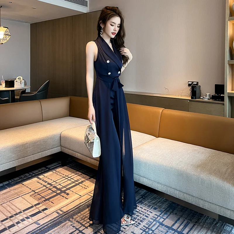 Title 8, Damen Jumpsuit mit Fake-Kragen, weitem Bein und...