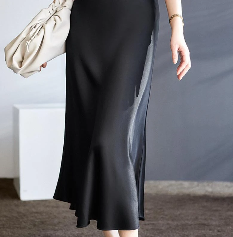 Vrouwen rok in effen kleur, Franse stijl voor een koele look. Kleding voor dames van hoge kwaliteit voor een stijlvolle outfit.