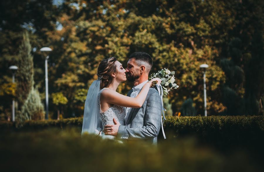 Wedding photographer Oksana Ivanova (oksanaivanova). Photo of 6 October 2019