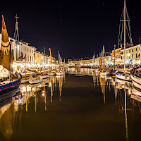 Cesenatico, riflesso notturno