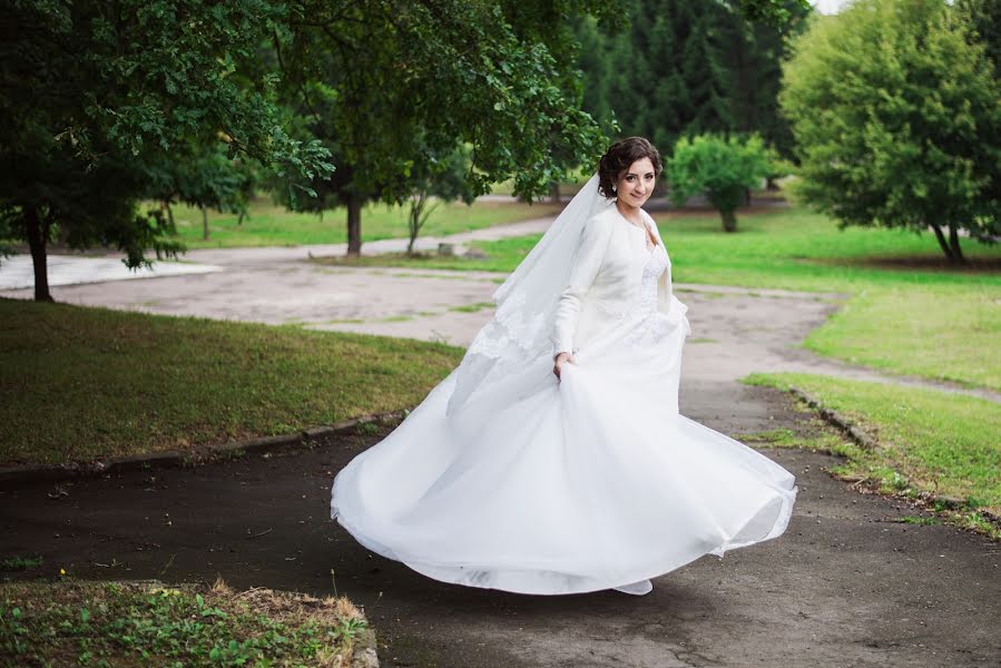 Fotógrafo de bodas Dmitriy Shpak (dimak). Foto del 28 de enero 2016