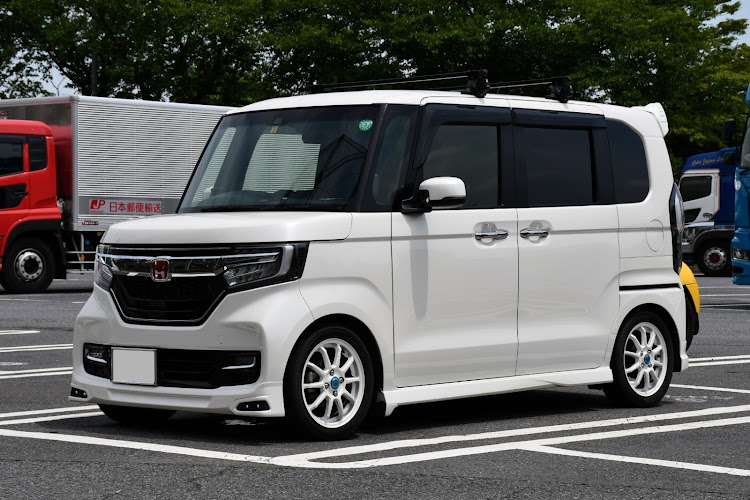 Nボックスカスタムのエンブレム交換・九州旅行・安全第一・長旅に関するカスタム事例の投稿画像3枚目