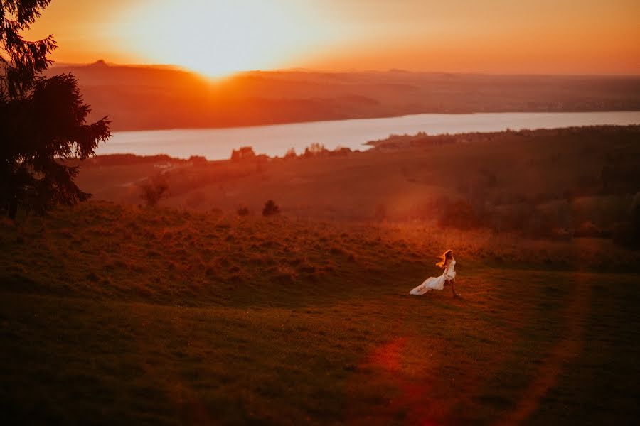 Fotografo di matrimoni Tim Demski (timdemski). Foto del 14 ottobre 2018