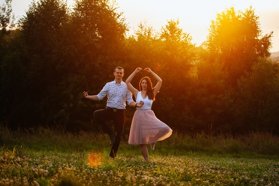 Fotografer pernikahan Bartłomiej Bara (bartlomiejbara). Foto tanggal 8 September 2021