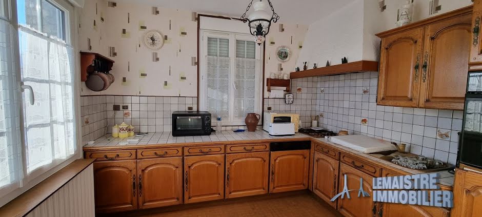 Vente maison 4 pièces 105 m² à Yvetot (76190), 133 000 €