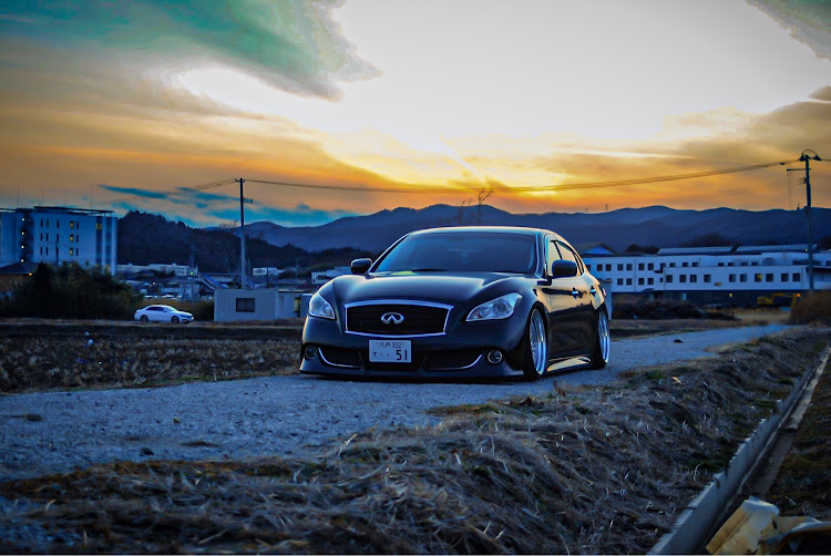 フーガ 51のフーガy51・福島県・ホイール交換・エアサスはモテるらしい・WORK Seekerに関するカスタム事例の投稿画像4枚目
