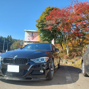 3シリーズ セダン 320i