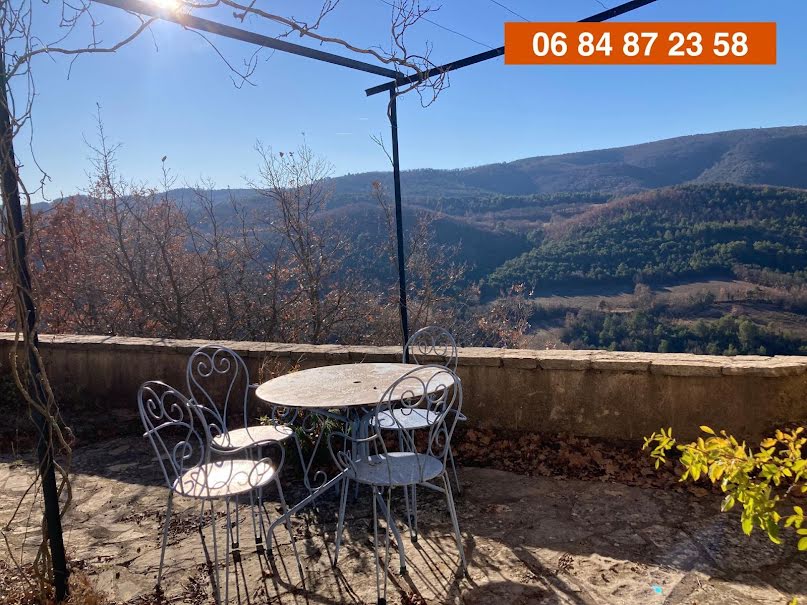 Vente maison 6 pièces 130 m² à Montjustin (04110), 440 000 €