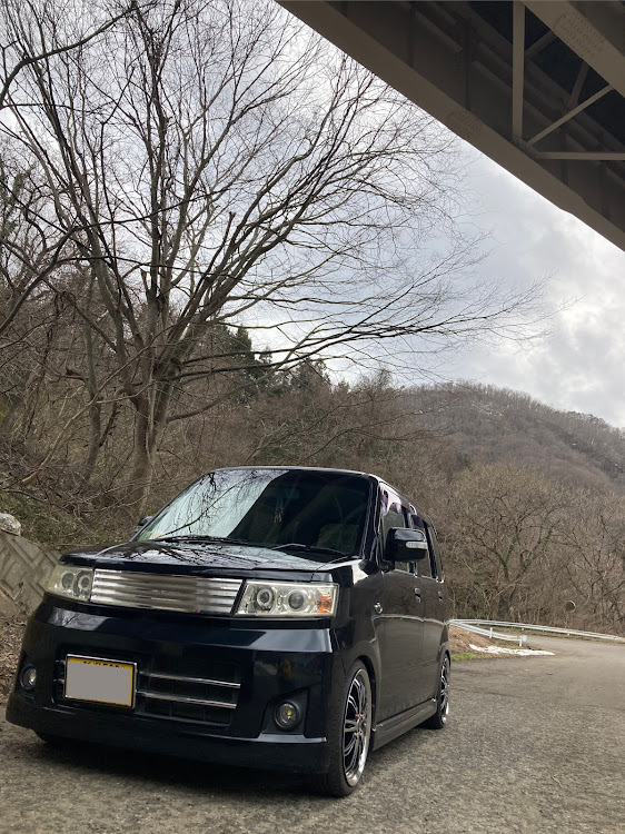 ワゴンRスティングレーのワゴンR・ワゴンRスティングレー・洗車・峠ドライブ・仲間とのコラボに関するカスタム事例の投稿画像1枚目