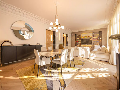 Buy this luxury apartment / penthouse in Paris 16ème (75116)