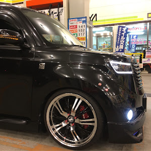 bB QNC21