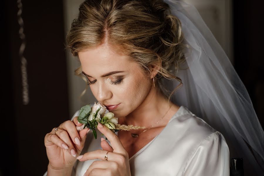 Fotógrafo de casamento Iwona Wiesław Szczurowie (alfakadr). Foto de 11 de junho 2021