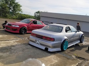 トヨタ マークiiを華麗にカスタム By 421ken 19 10 09 先日のオマケ 朝のコンビニでa31 2jzとjzx100ツーショット よく考えたらsta Cartune