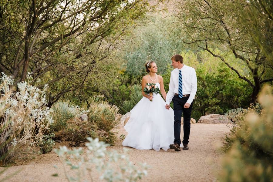 Fotografo di matrimoni Brad Hendron (bardhendron). Foto del 11 maggio 2023