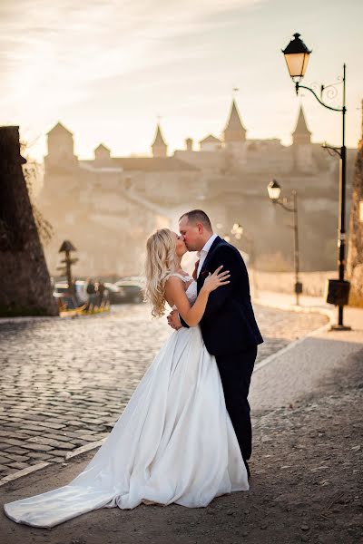 Fotografo di matrimoni Liliya Turok (lilyaturok). Foto del 2 marzo 2016