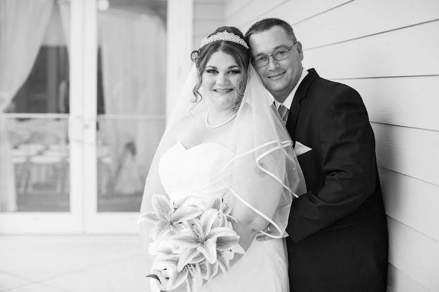 Wedding photographer Debbie Amatucci (debbieamatucci). Photo of 10 March 2020